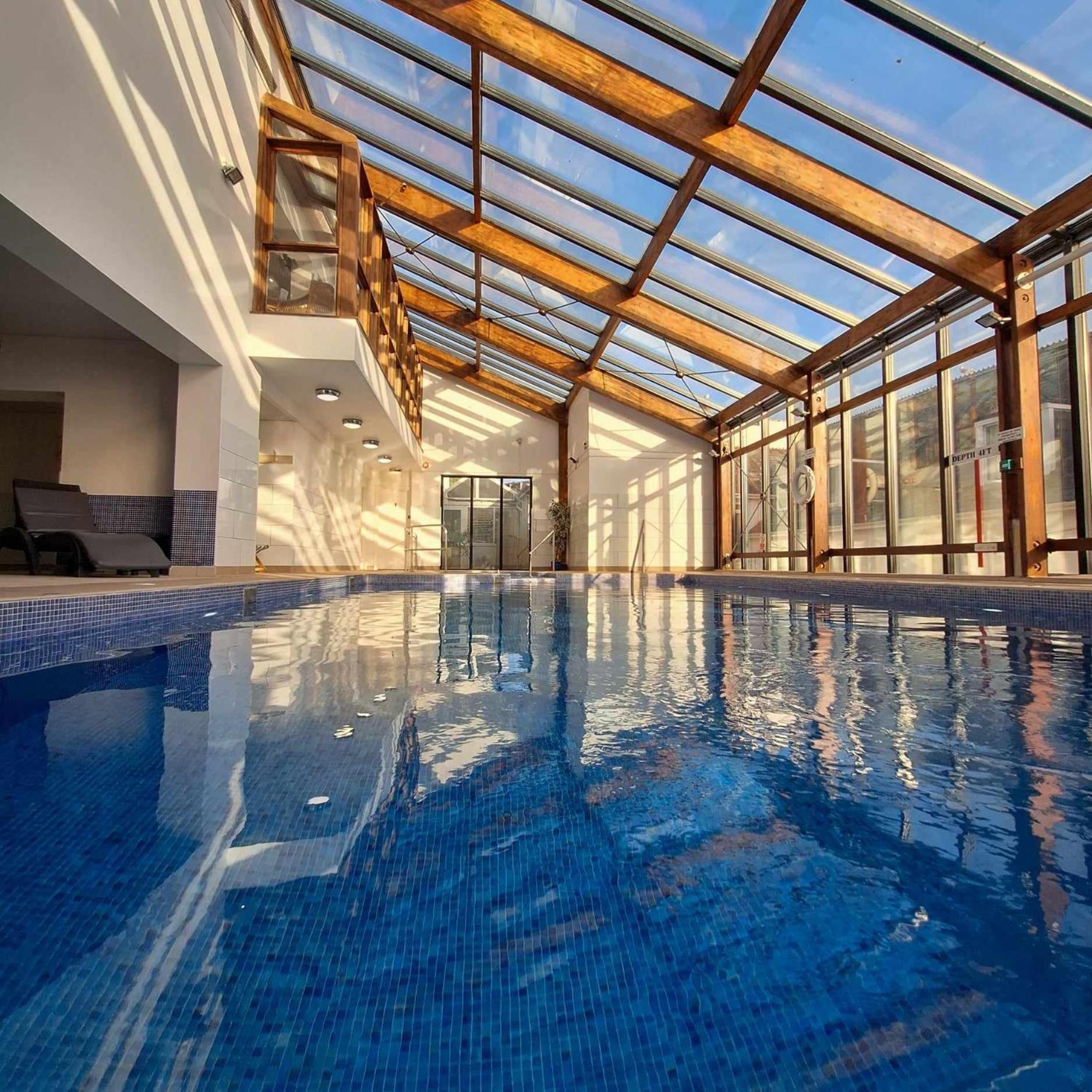 The Hannafore Point Hotel لوي المظهر الخارجي الصورة