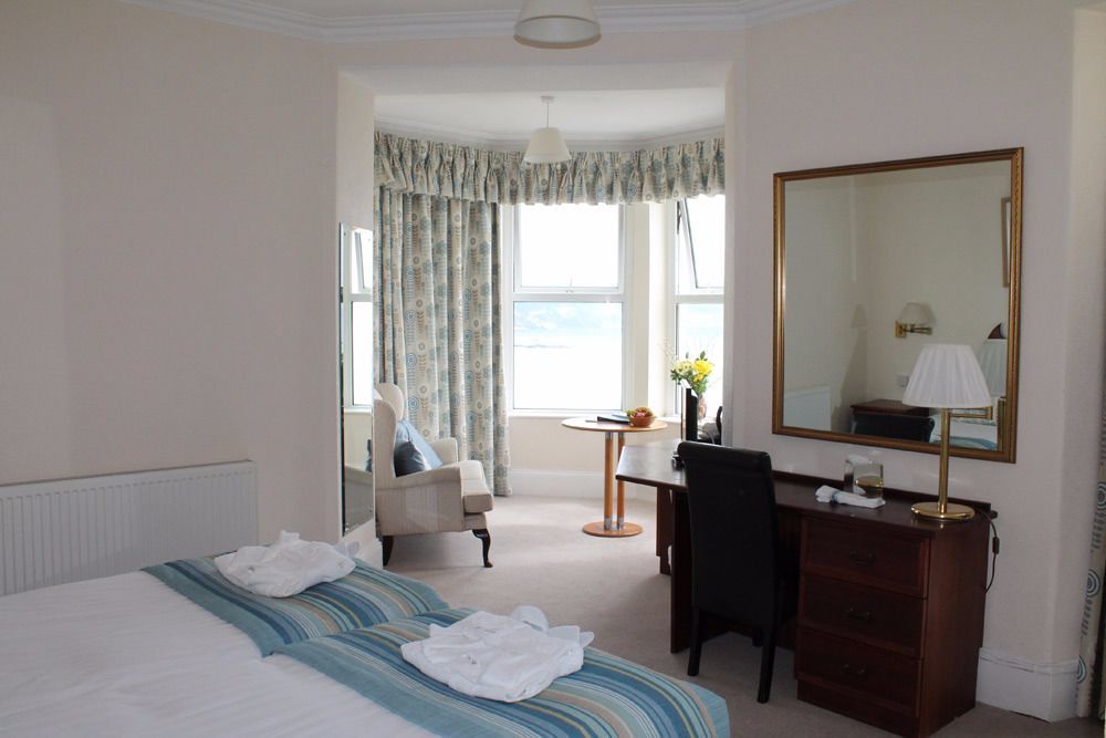 The Hannafore Point Hotel لوي المظهر الخارجي الصورة