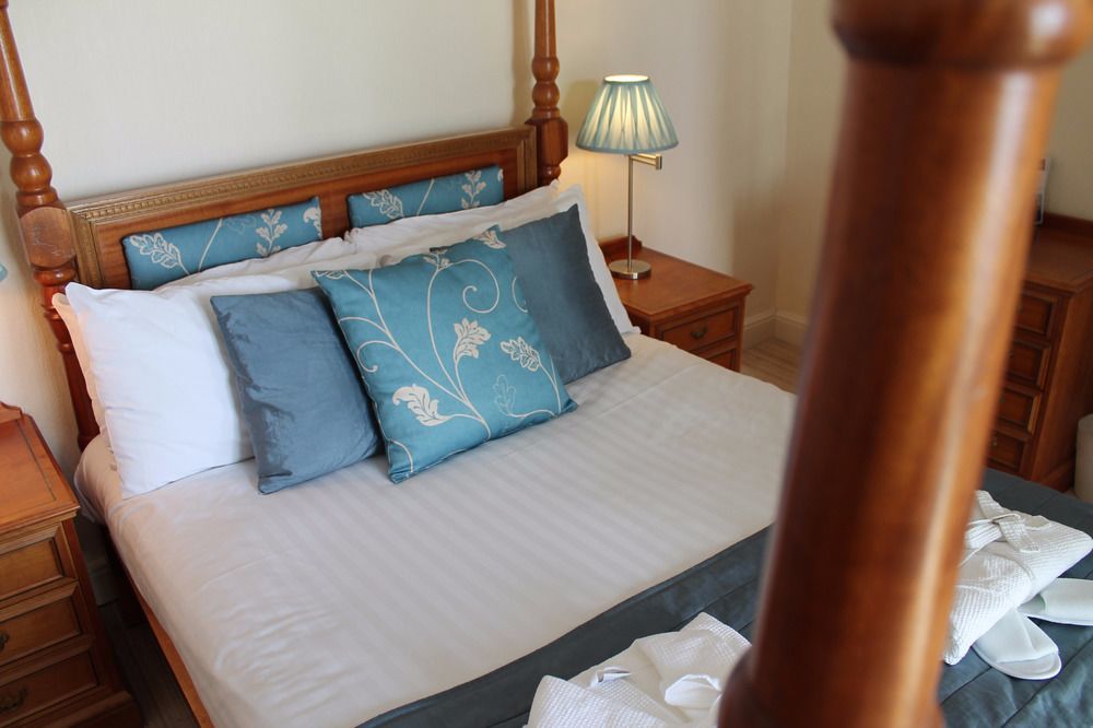 The Hannafore Point Hotel لوي المظهر الخارجي الصورة